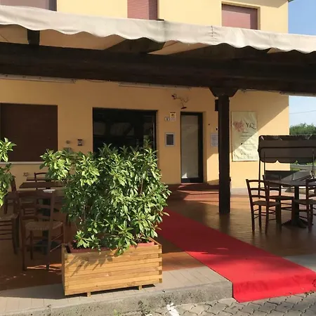 Al Cavaliere 住宿加早餐酒店 莫利内拉