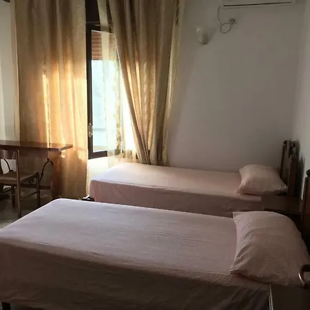 ベッド・アンド・ブレックファスト Al Cavaliere